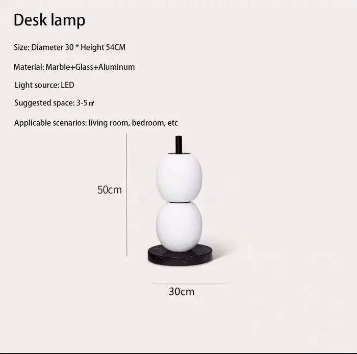 Lampe sur pied LED moderne, luxe, élégante, éclairage dans le salon, chambre à coucher, table à mang