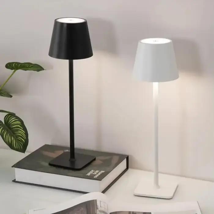Lampe de Table LED rétro 3 couleurs tactile lampe de bureau à intensité variable maison Restaurant c