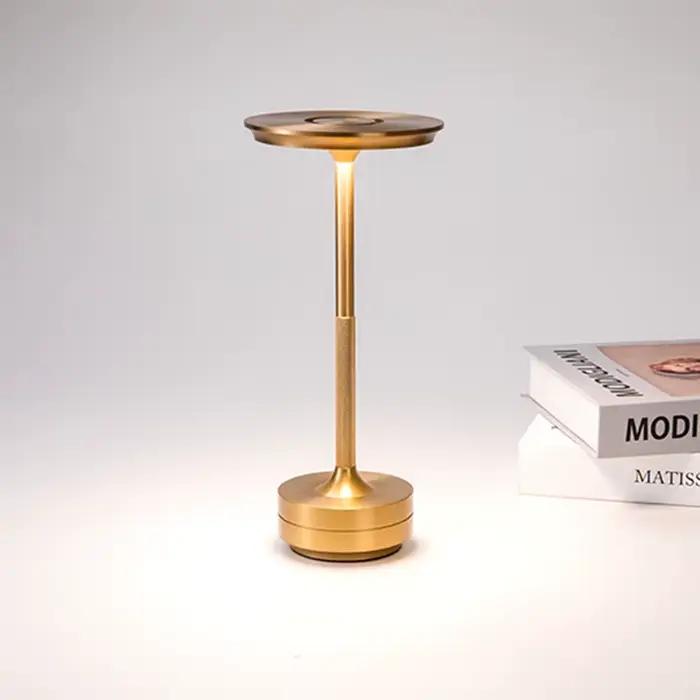 Lampe de table sans fil Nodic pour chambre à coucher