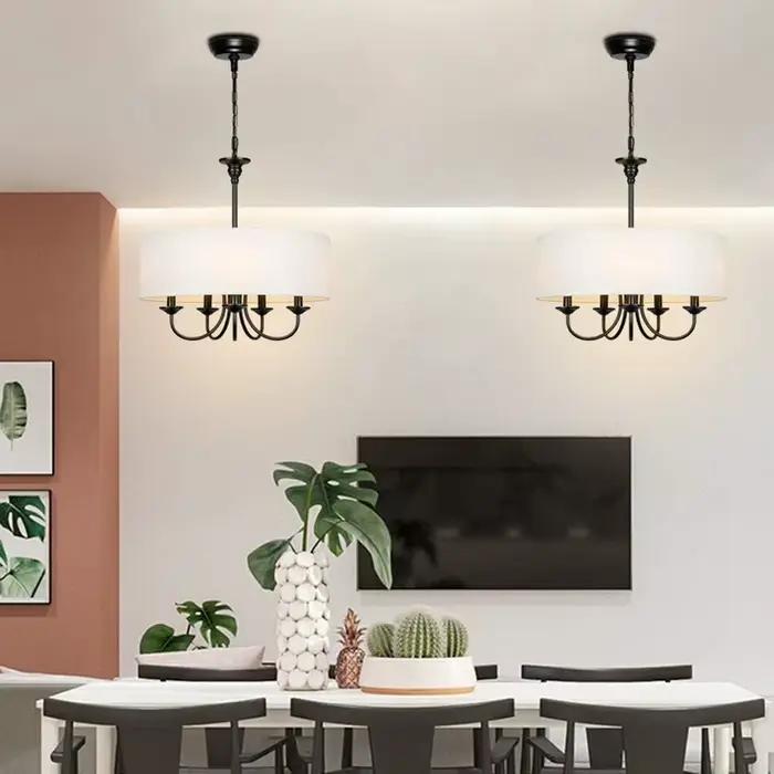 Plafonnier suspendu E14 au design moderne