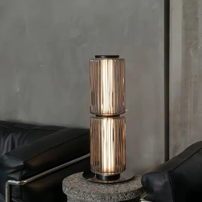 Lampe sur pied en verre design italien pour salon