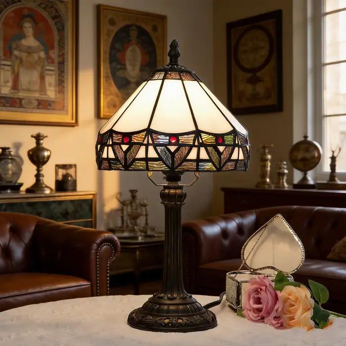 Lampe de table en verre teinté style Tiffany