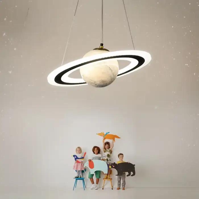 Moderne créatif pendentif LED lumière chambre d'enfants saturne lustre