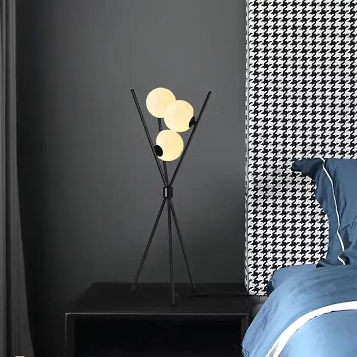 ArtSub-Lampadaire Nordique Noir avec Trépied