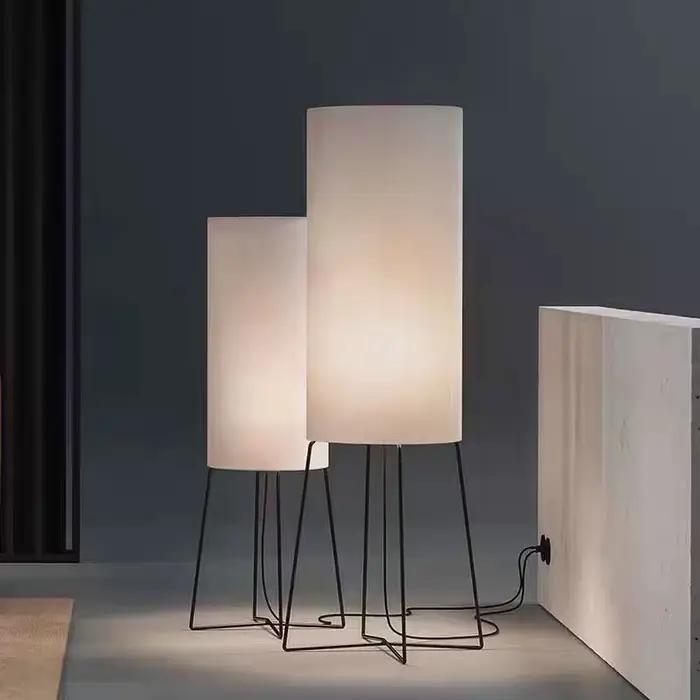 Lampe sur pied design LED Wabi Sabi en tissu pour salon