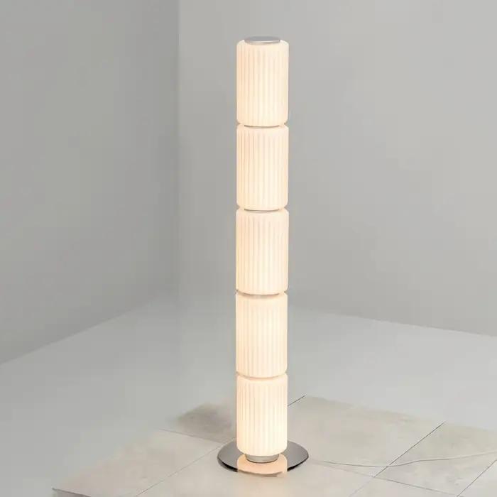 Lampe sur pied en verre design italien pour salon