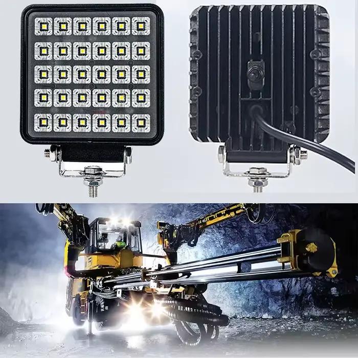 Lampe de travail pour tracteur agricole, 30W, 4 pouces, 6500K, projecteur pour pelle, éclairage tout-terrain rond, adapté aux tracteurs agricoles, ingénieurs, camion, 12V 24V 48V, 1 pièce