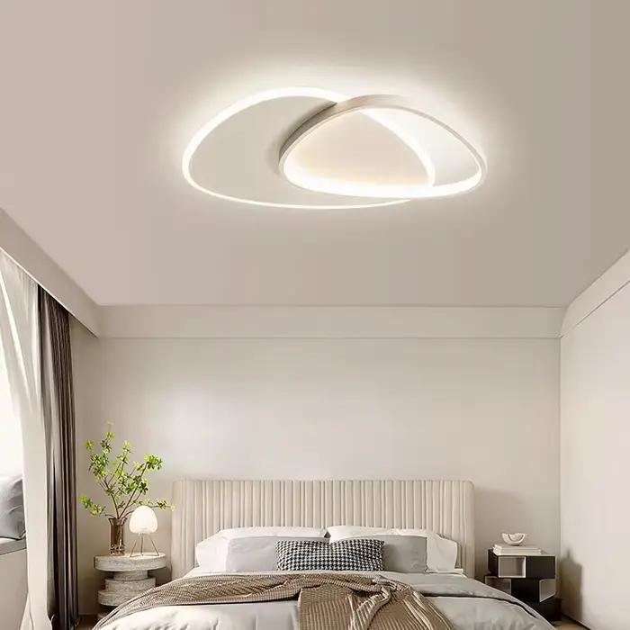 Plafonnier LED au Design Moderne