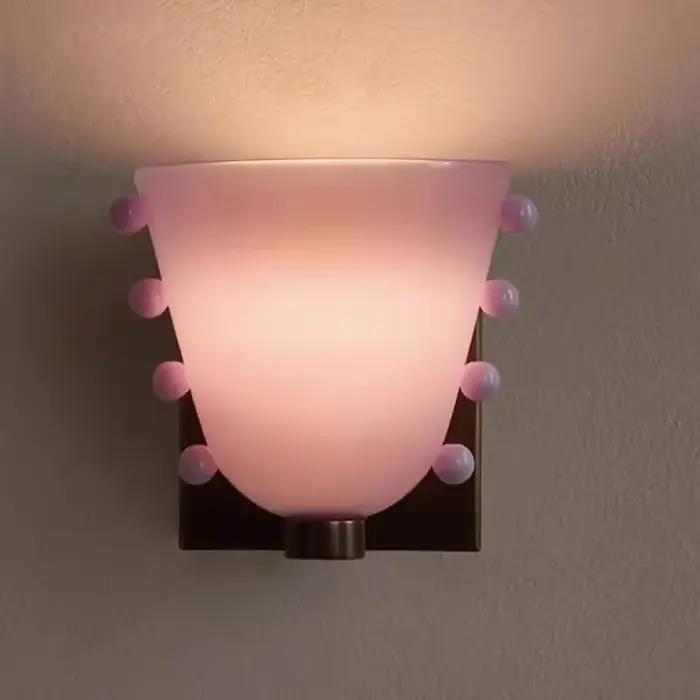 Applique Murale en Verre aux Motifs de Baies Colorées