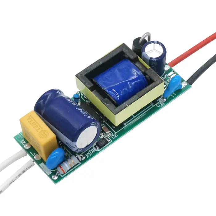 Transformateur d'éclairage LED 20W-50W 85-265V alimentation électrique constant courant automatique tension controle pour lumières LED occasions spéciales