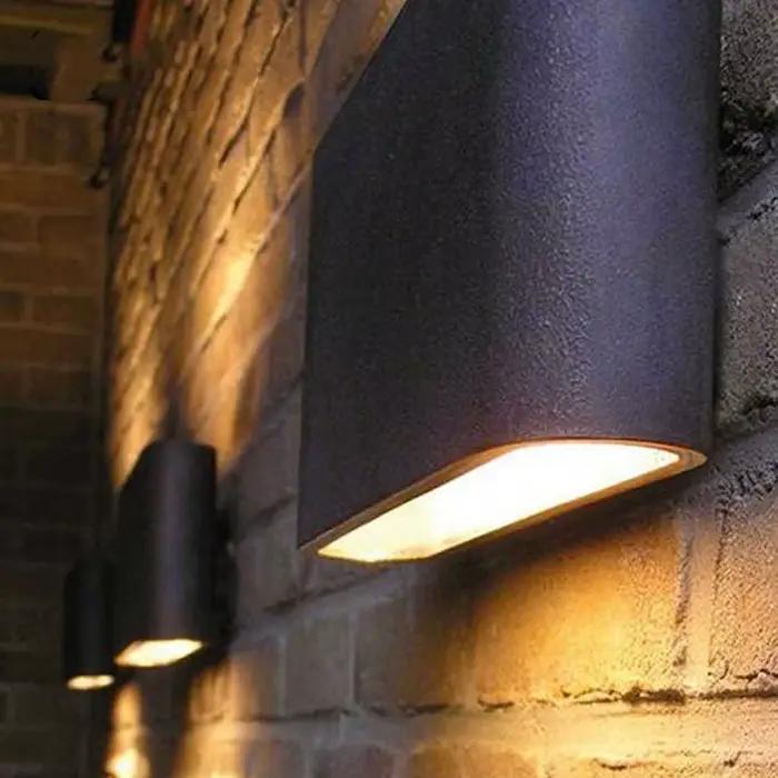 Lampe murale extérieure étanche LED moderne pour chambre balcon véranda jardin décoration murale avec option de couleur modifiable
