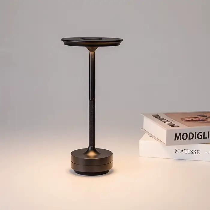 Lampe de table sans fil Nodic pour chambre à coucher
