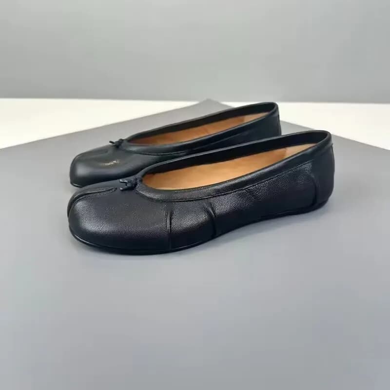 Chaussures Tabi en cuir PU pour femmes, chaussures plates faites à la main, mules fendues, design de