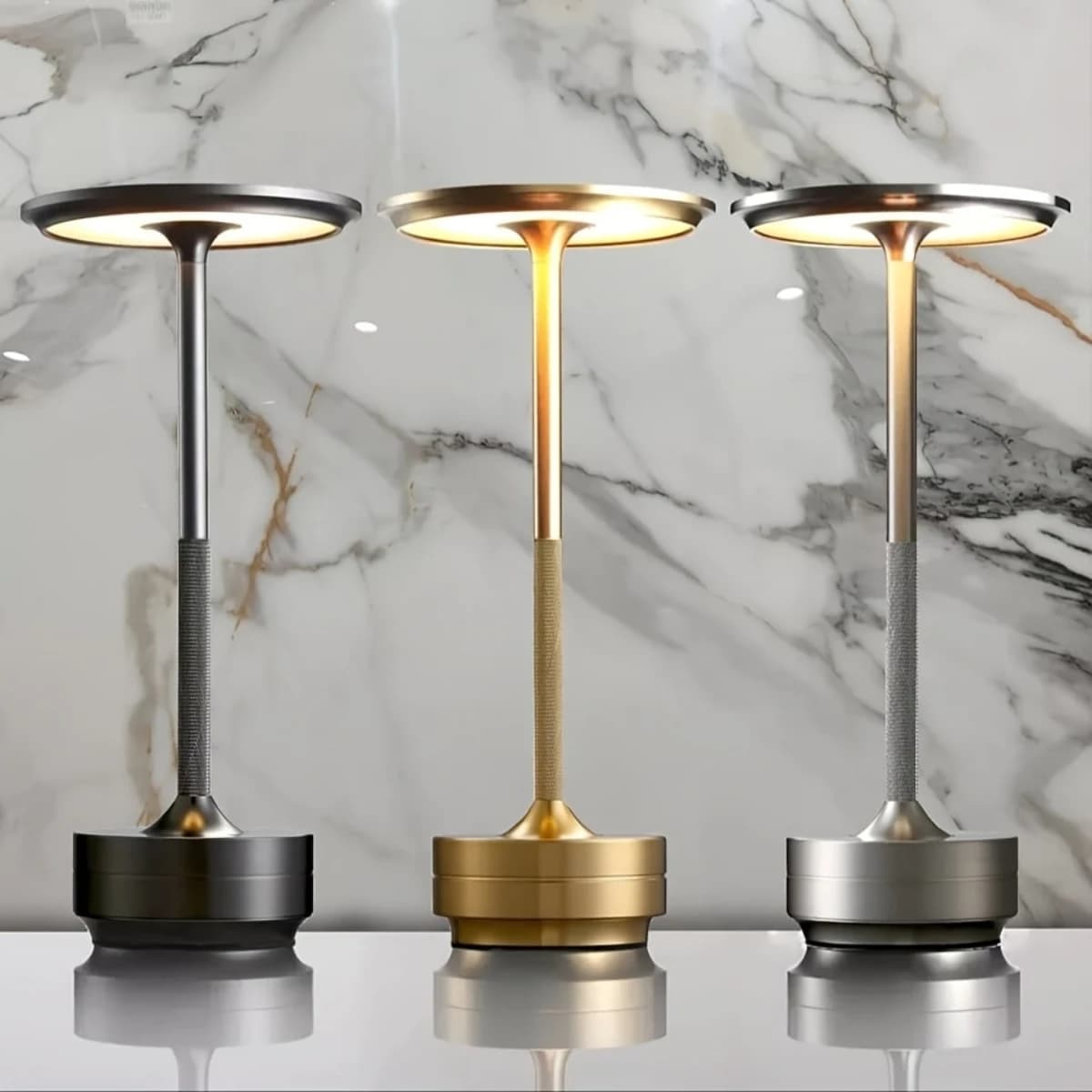 Lampe de bureau USB UFO, veilleuse de décoration artistique adaptée au salon, à la chambre à coucher