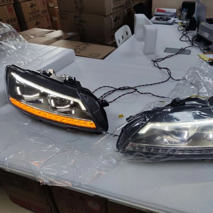 Nouveau Style phare LED pour VOLKSWAGEN pour Passat V6 B7 LED phare projecteur lentille 2011-2015 an