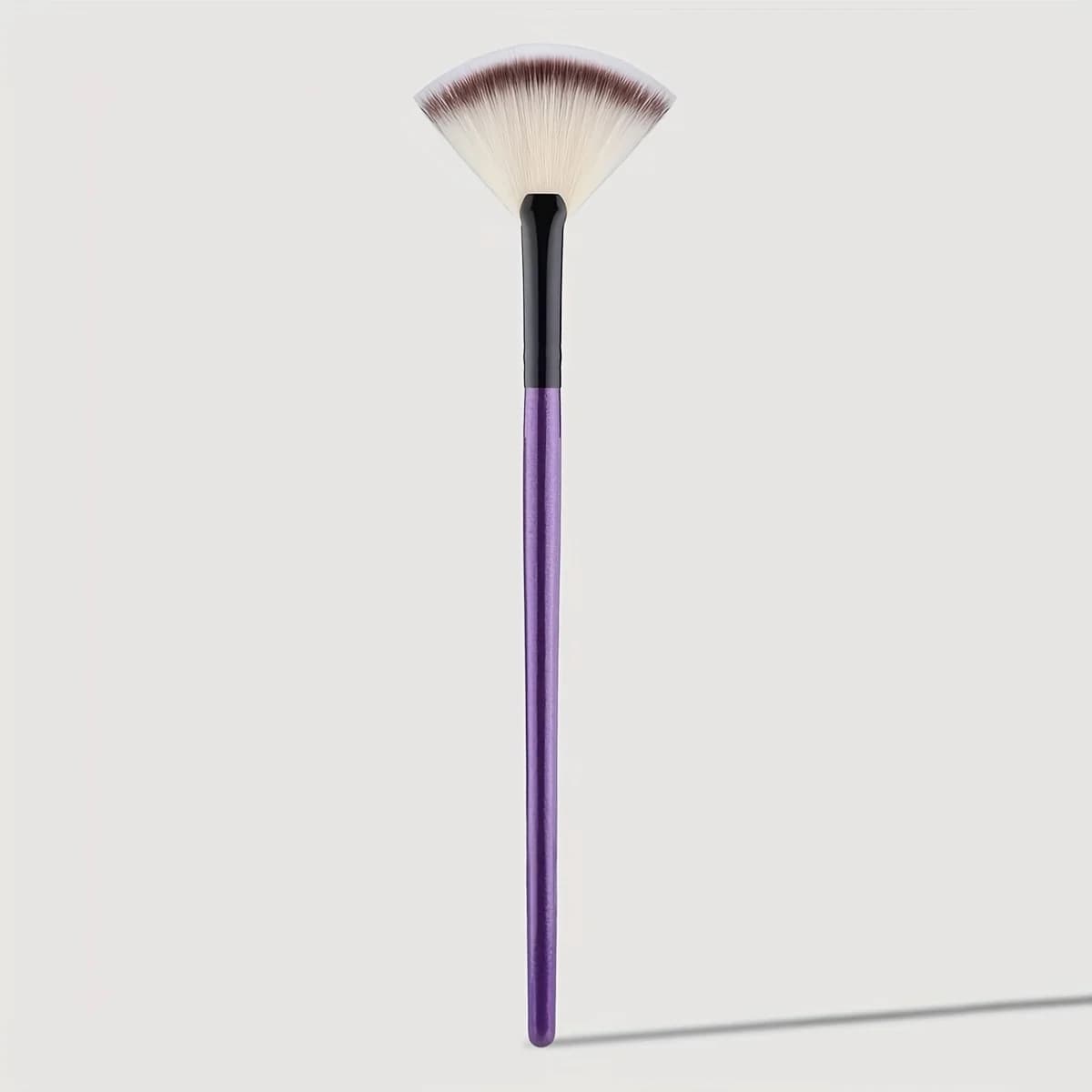 Brosse à reflets en forme d'éventail, brosse de Contour, mélange de surligneurs, brosse de maquillag