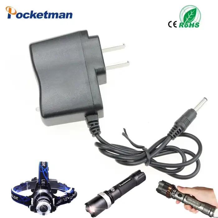 Chargeur de lampe frontale chargeur de lampe de poche le chargeur DC pour lampe de poche LED 18650 c