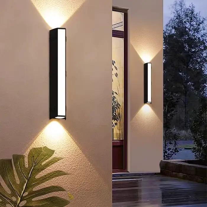 Mur LED moderne lumières étanche applique extérieure longue bande IP65 aluminium applique murale jardin porche luminaires Luminaire
