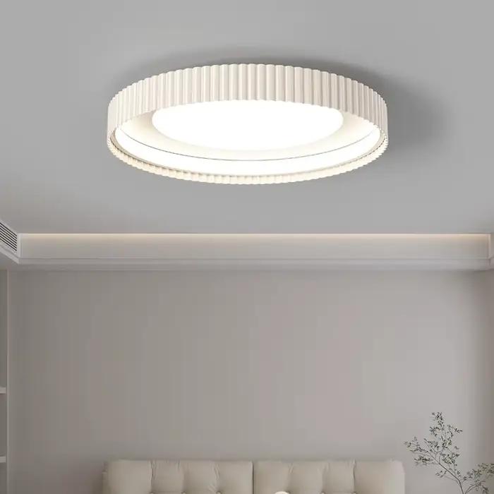 Plafonnier LED au design nordique moderne