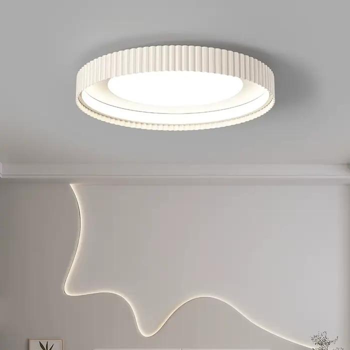 Plafonnier LED au design nordique moderne