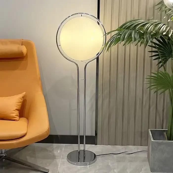 Lampe sur pied LED de design nordique Garrault Delord