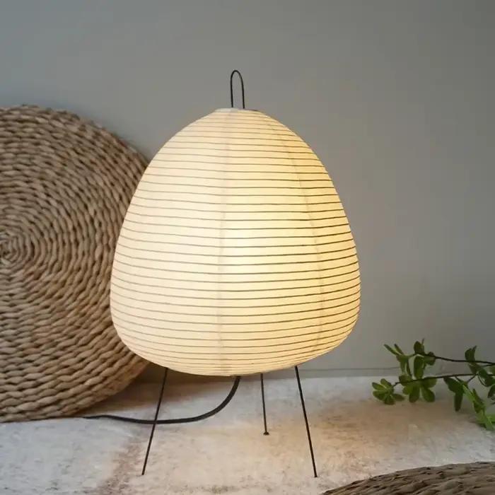 Lampe de bureau en papier de riz sur trépied style japonais pour chambre à coucher éclairage de nuit avec télécommande pour ajustement de la lumière