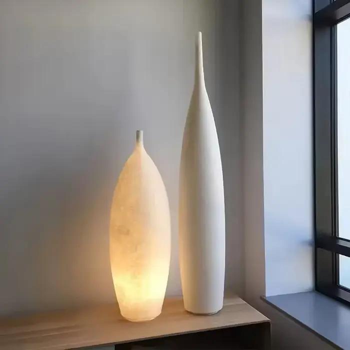 Lampadaire minimaliste nordique pour salon chambre chevet canapé Vase en résine lampe d'ambiance moderne créatif