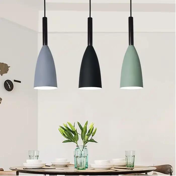 Luminaire suspendu moderne lampe rustique industrielle vintage à installer facilement pour éclairer intérieurs et espaces de vie