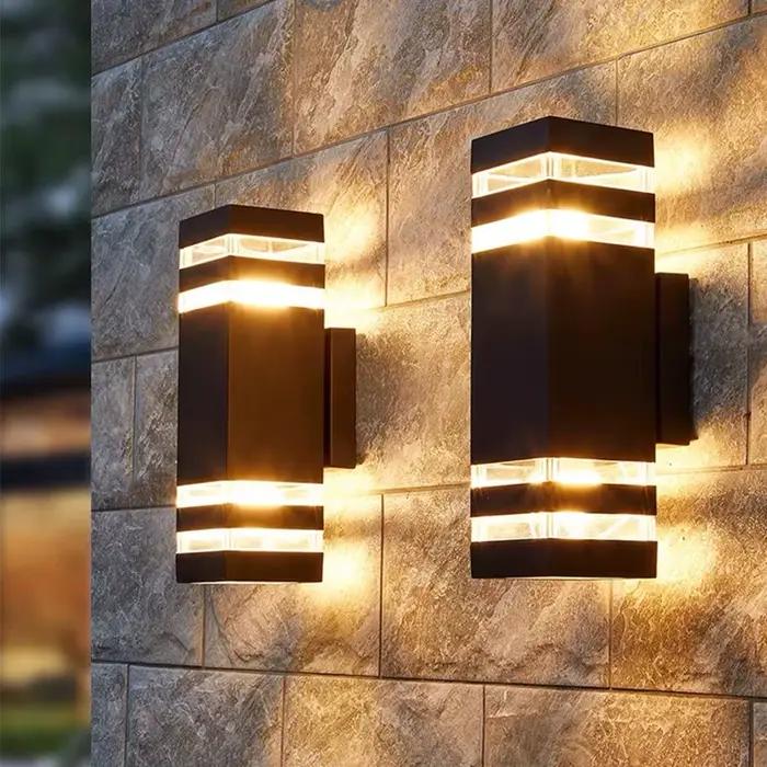 Applique Murale LED Étanche, Luminaire Décoratif d'Nik, Idéal pour un Jardin, une Véranda ou une Rue