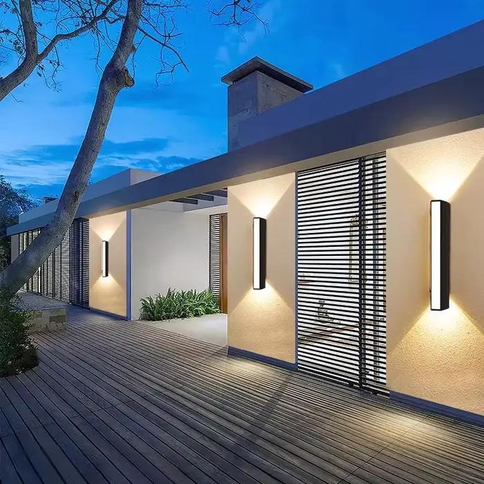 Mur LED moderne lumières étanche applique extérieure longue bande IP65 aluminium applique murale jardin porche luminaires Luminaire