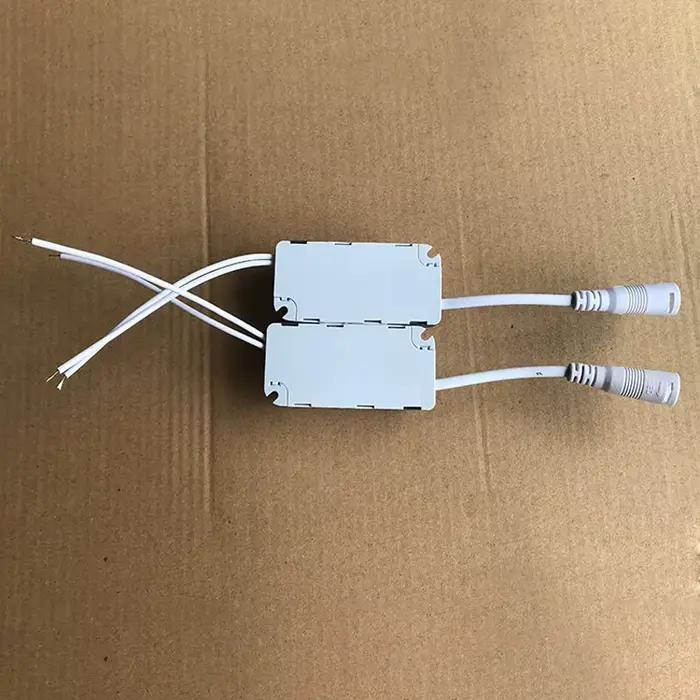 Pilote LED 9W 12W 15W 18W 24W 300mA, unité d'alimentation LED, transformateurs d'éclairage pour bande de lampe LED, éclairage de plafond, DC
