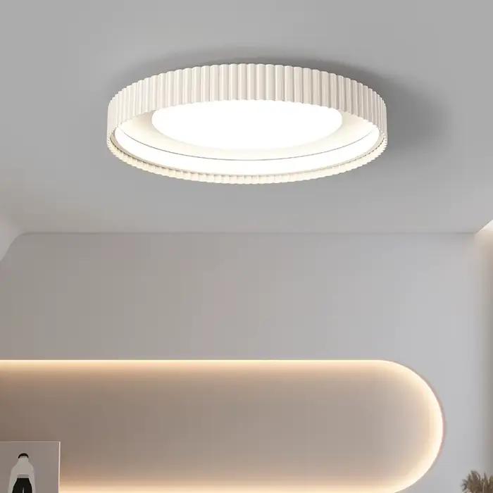 Plafonnier LED au design nordique moderne