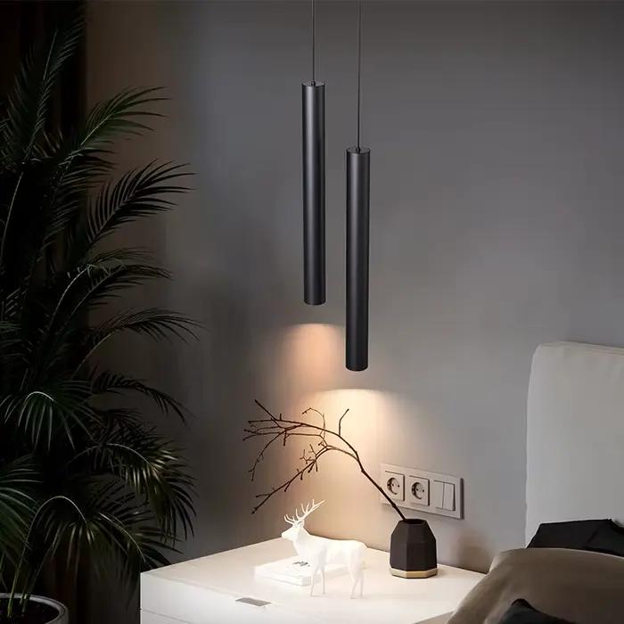 Lampes suspendues noires à LED