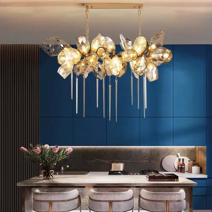 Lustre suspendu en cristal au design artistique, design italien moderne, idéal pour un salon