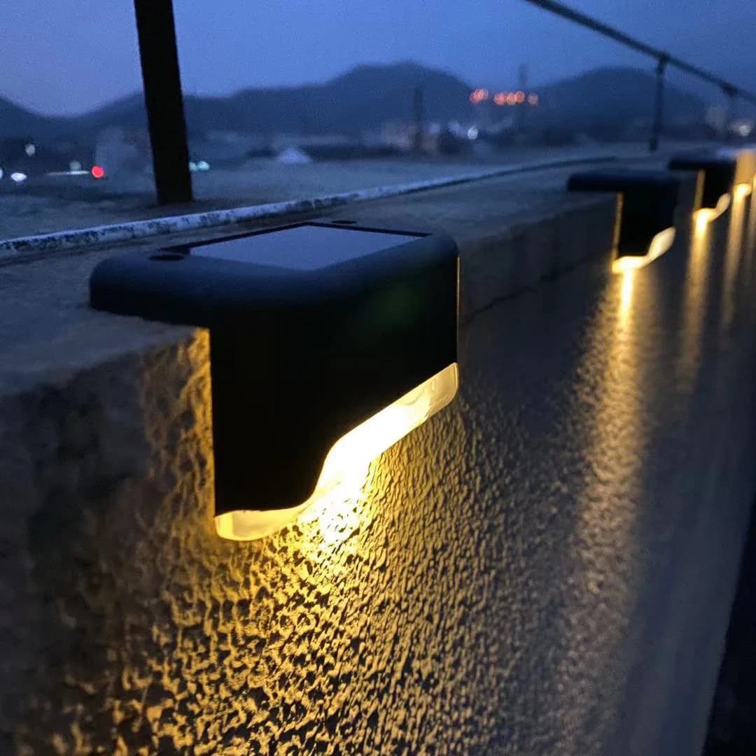Lampe LED Solaire Imperméable d'Extérieur, Éclairage Décoratif, Idéal pour un Jardin, une Terrasse,