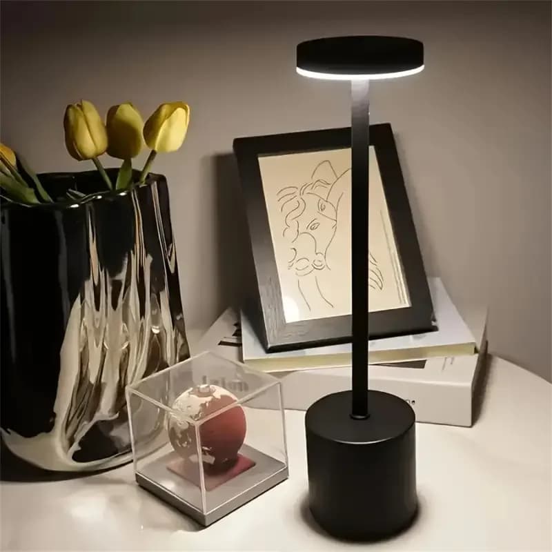 Lampe de bureau LED rechargeable au toucher moderne avec 3 tons de couleur, adaptée au design élégan