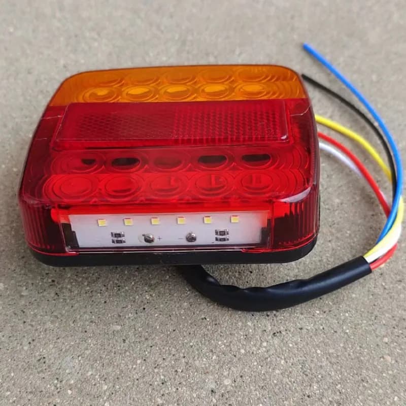 Feu arrière 12V, clignotant, 26 feux arrière, plaque d'immatriculation de voiture, feu d'arrêt de fr